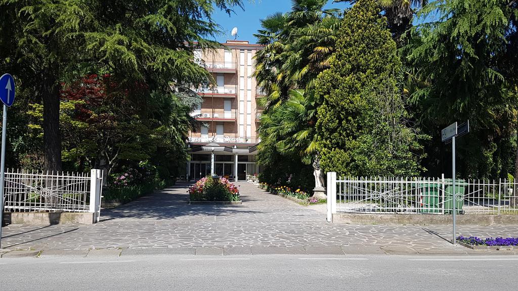 Hotel Terme Villa Piave Abano Terme Extérieur photo